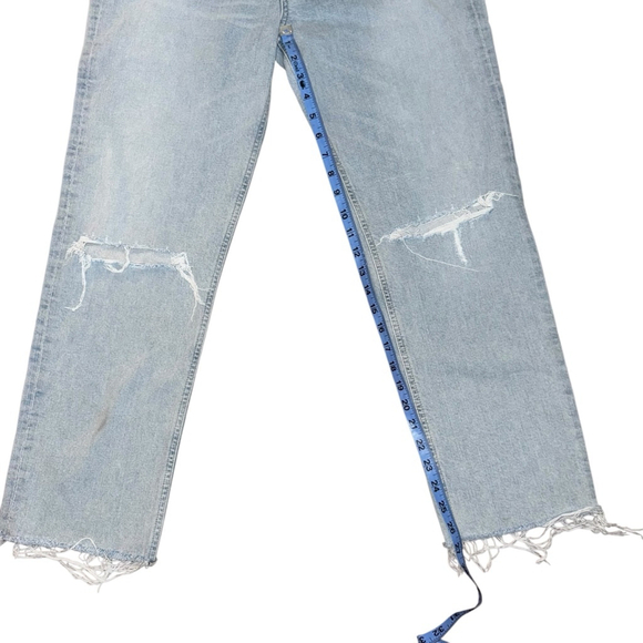 Women's Citizens of Humanity Jeans Size 29 Light Wash Distressed Daphne Crop - Picture 12 of 13
